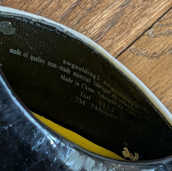 Nine West White and Black Patent Vegan Leather Stiletto Pumps Size 7 - Picture 5 of 14